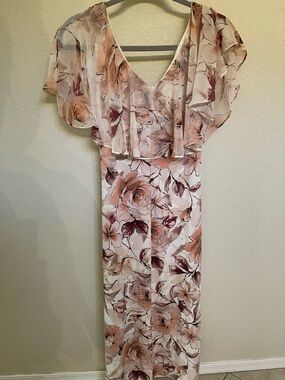Floral V-Neck Dress in Blush and Mauve